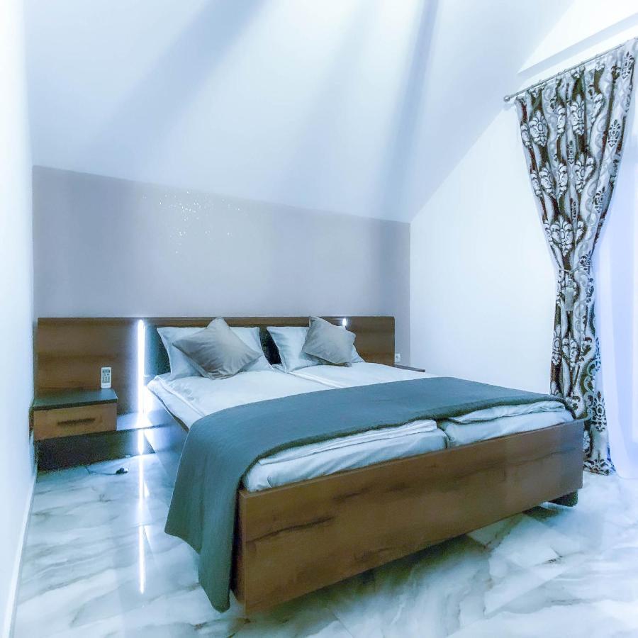 The Residence Of Silver Sky House Timişoara Exterior foto